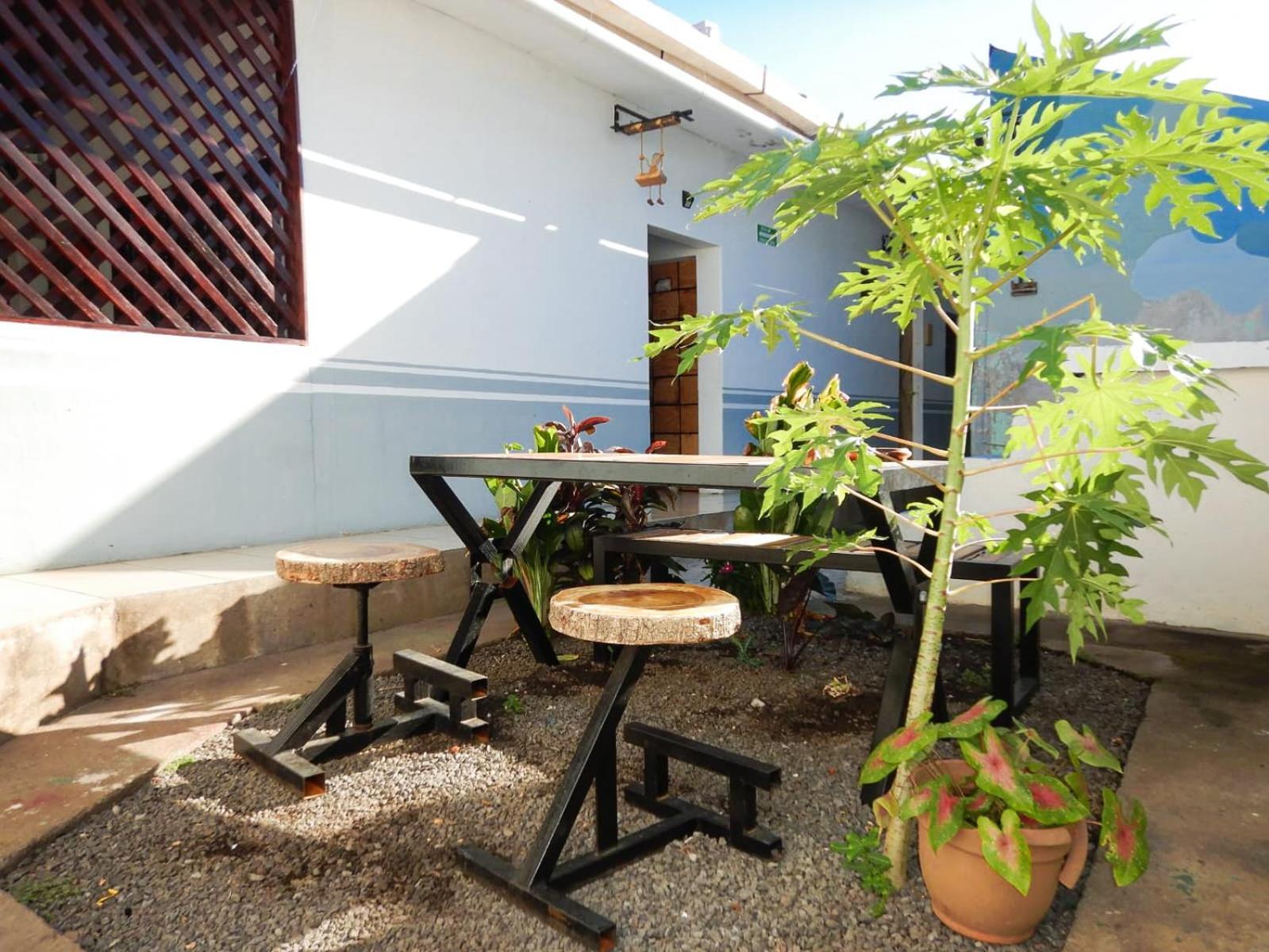 The Wabi Sabi Hotel Leon Exterior photo