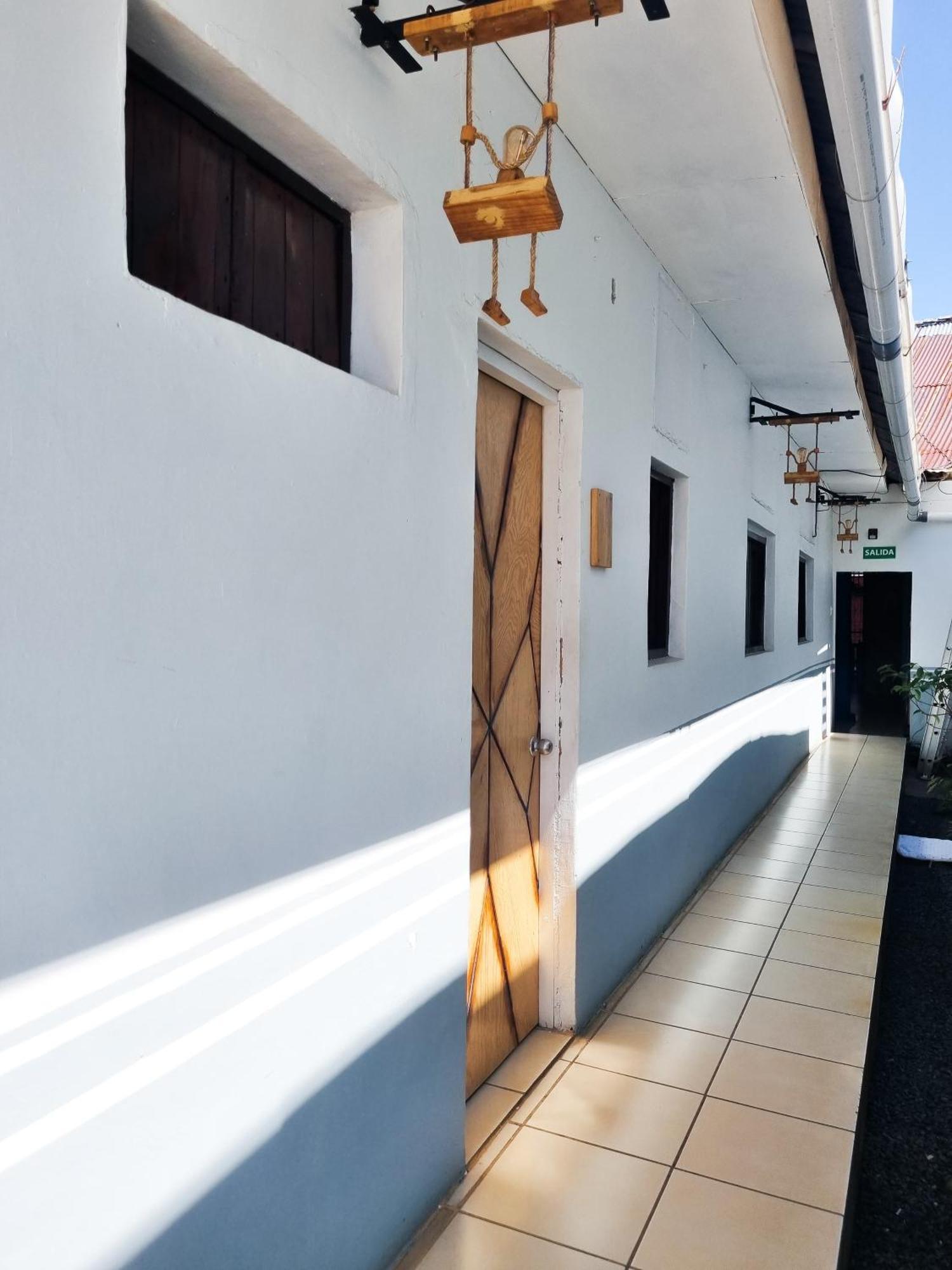 The Wabi Sabi Hotel Leon Exterior photo